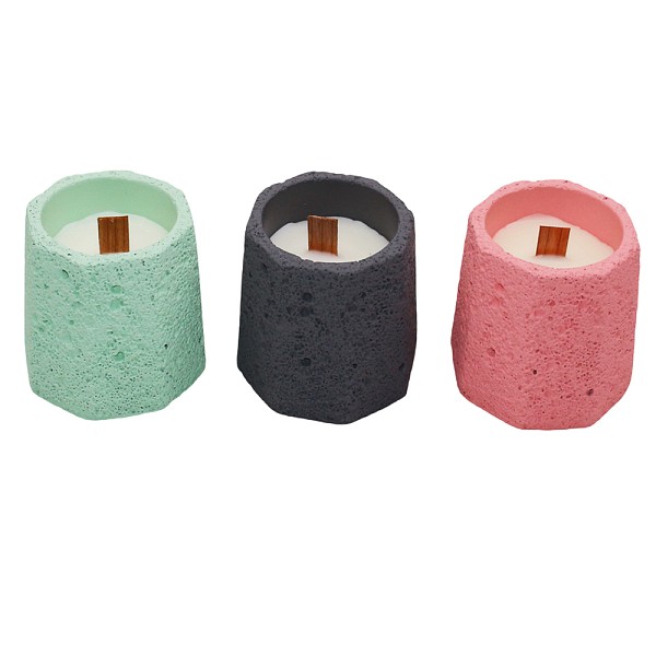 Φυτικό Αρωματικό Κερί με σόγια σε τσιμεντένια βάση και ξύλινο φυτίλι, 4 χρώματα – 4 αρώματα, Διαστάσεις 8.5x7.5cm